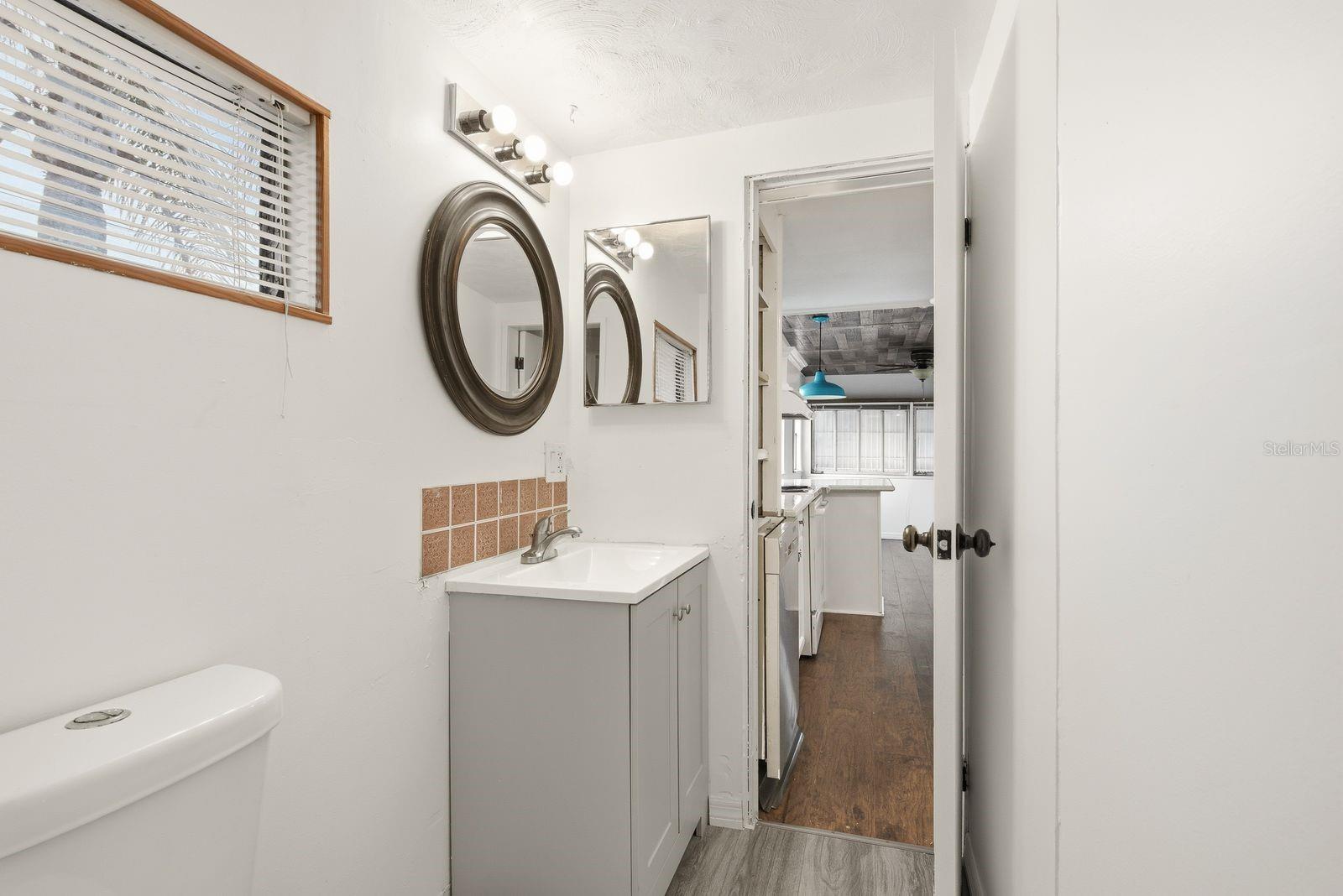 Image 22 of 26 For 2110 Orange Drive