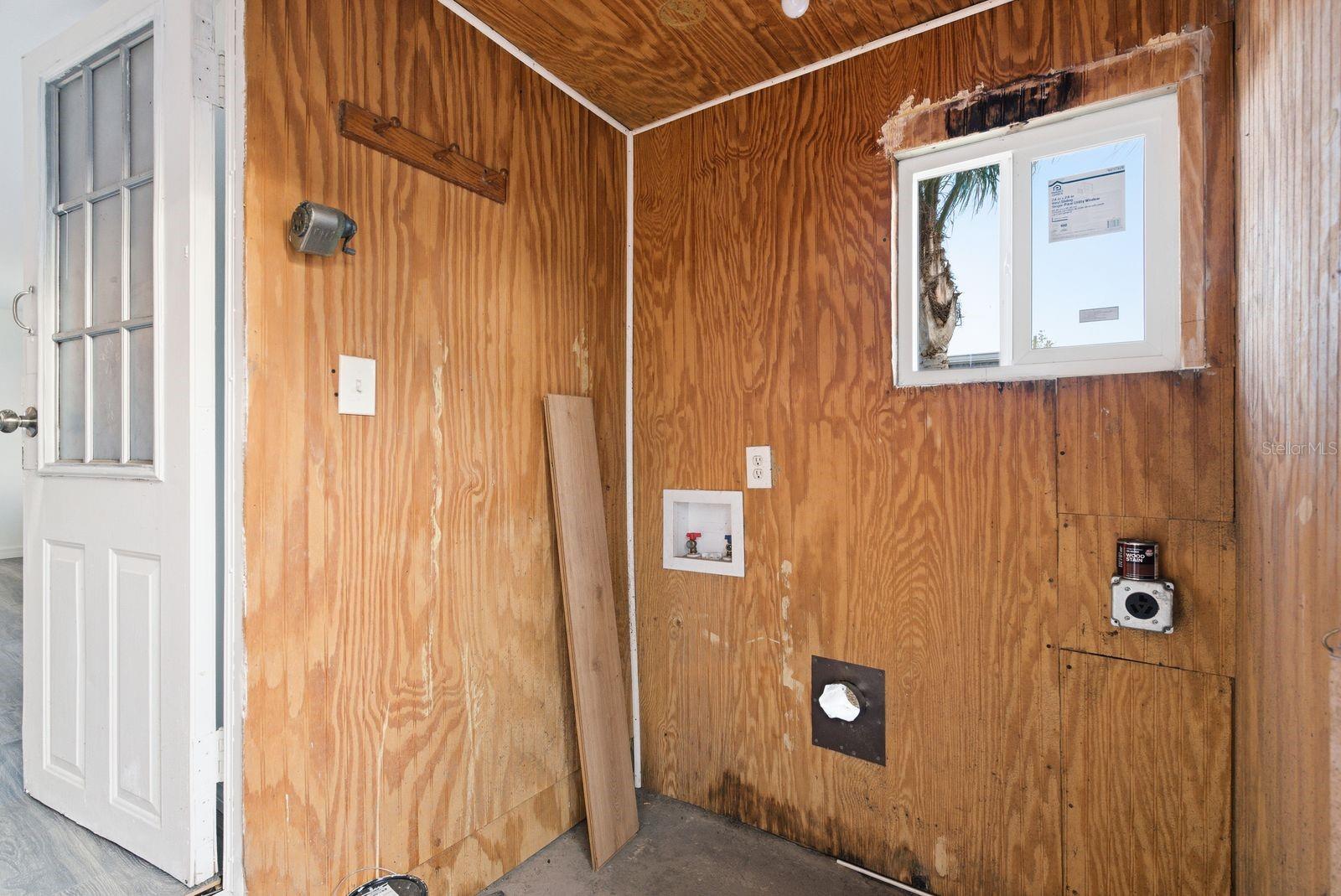 Image 24 of 26 For 2110 Orange Drive