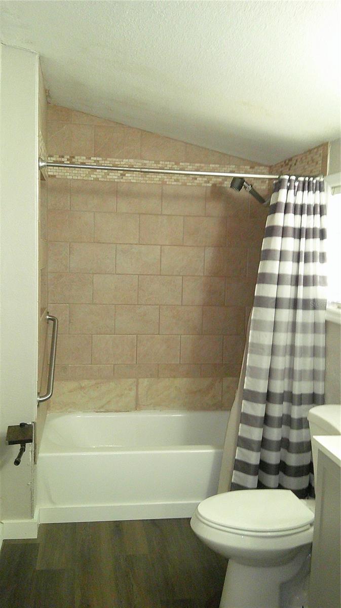 Image 14 of 23 For 4609 Gallagher Road