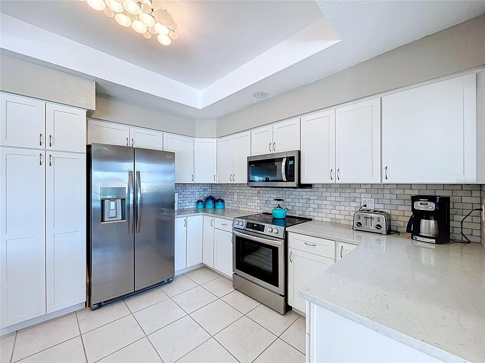 Image 13 of 64 For 7711 Bayshore Drive