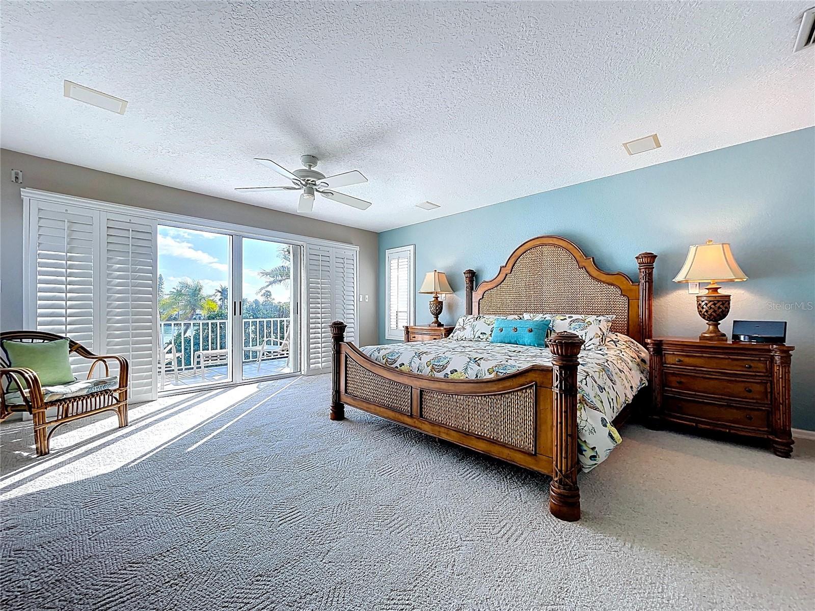 Image 18 of 64 For 7711 Bayshore Drive