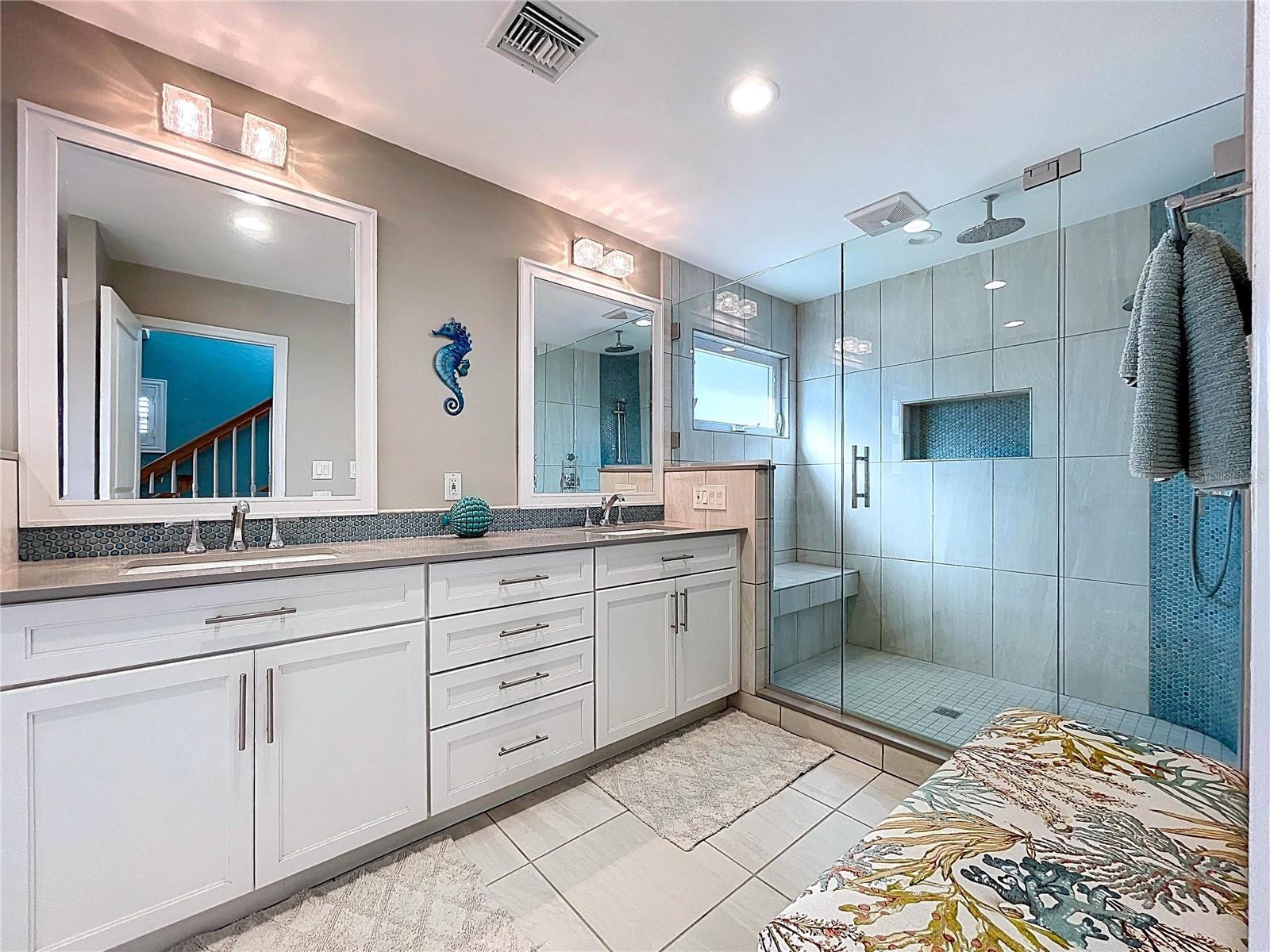 Image 27 of 64 For 7711 Bayshore Drive