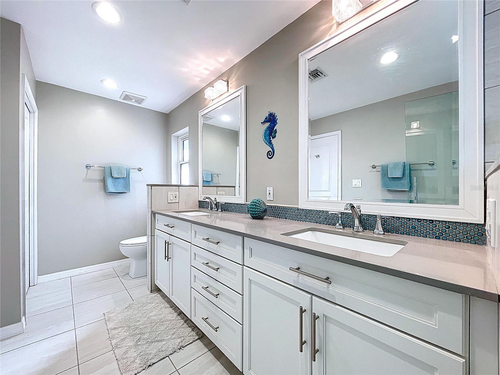 Image 28 of 64 For 7711 Bayshore Drive