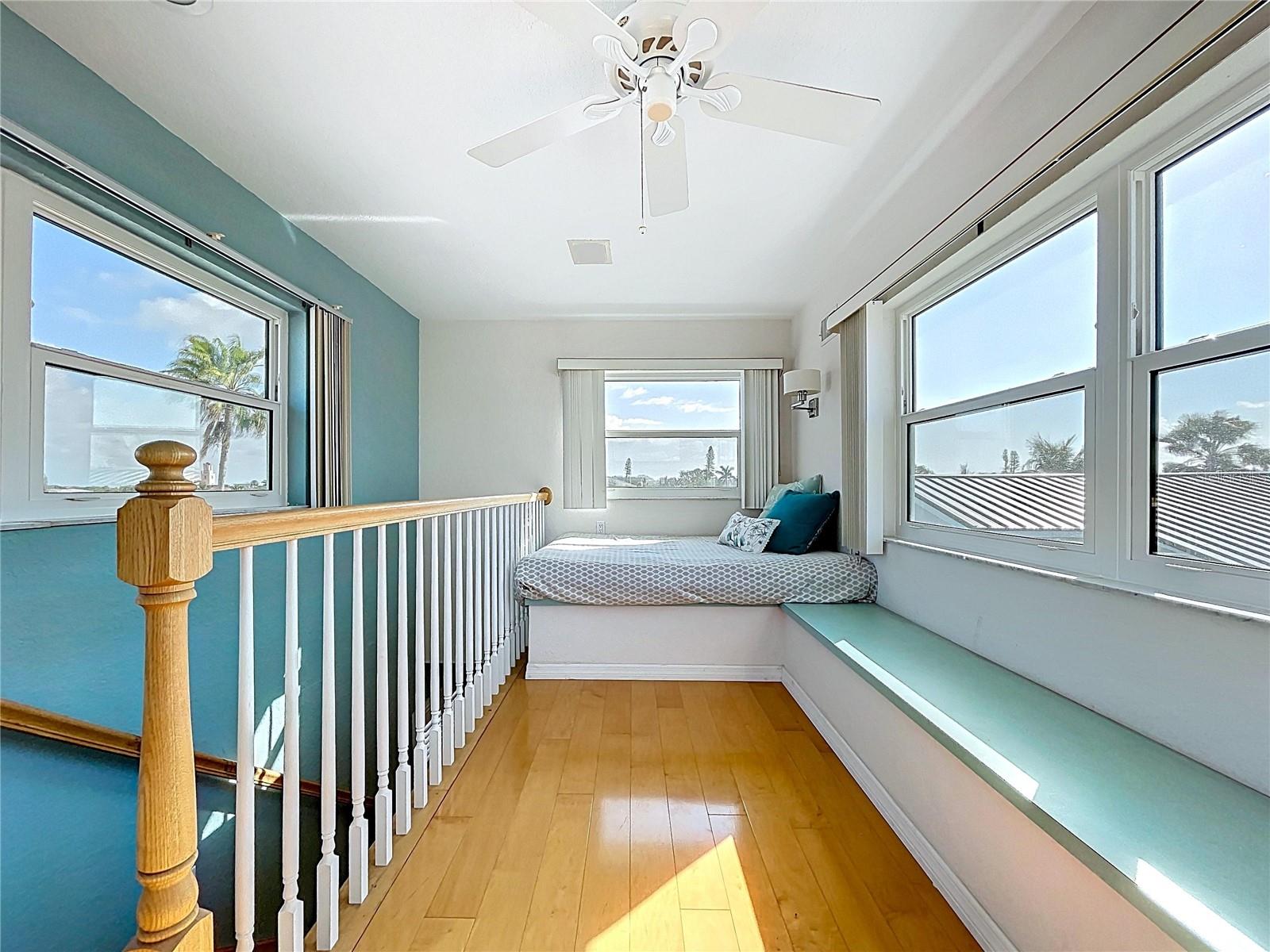 Image 30 of 64 For 7711 Bayshore Drive