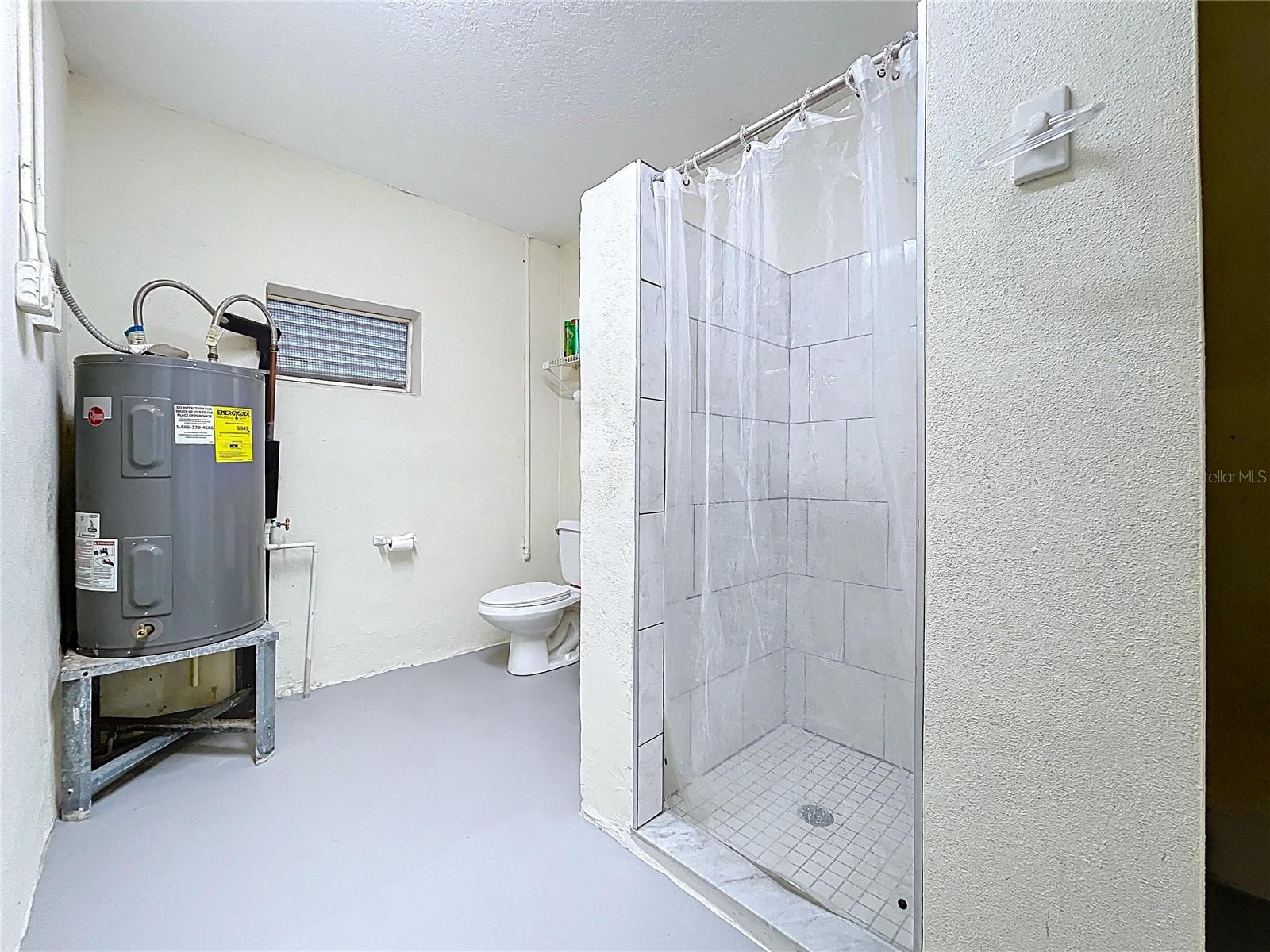 Image 46 of 64 For 7711 Bayshore Drive