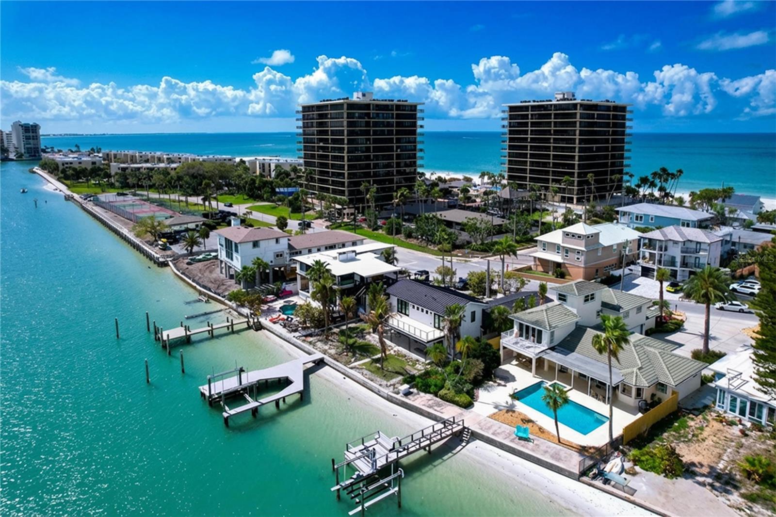 Image 57 of 64 For 7711 Bayshore Drive