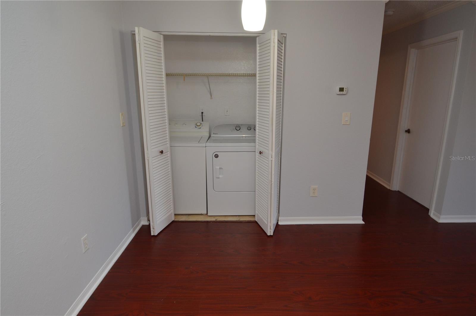 Image 11 of 89 For 10265 Gandy Boulevard N 907