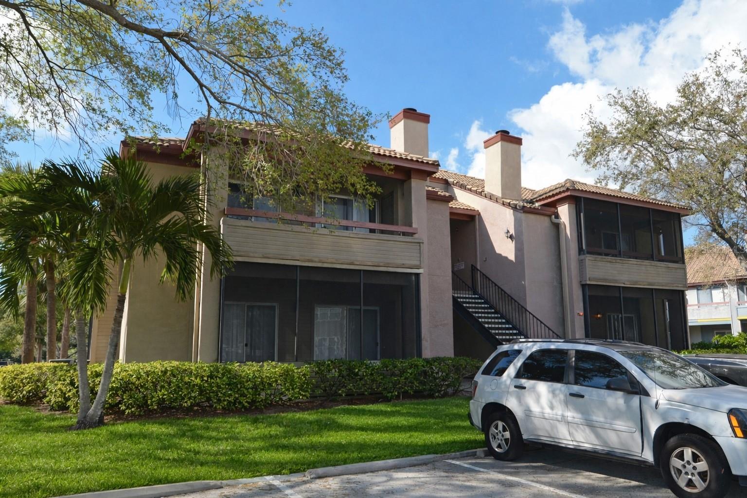 Image 2 of 89 For 10265 Gandy Boulevard N 907