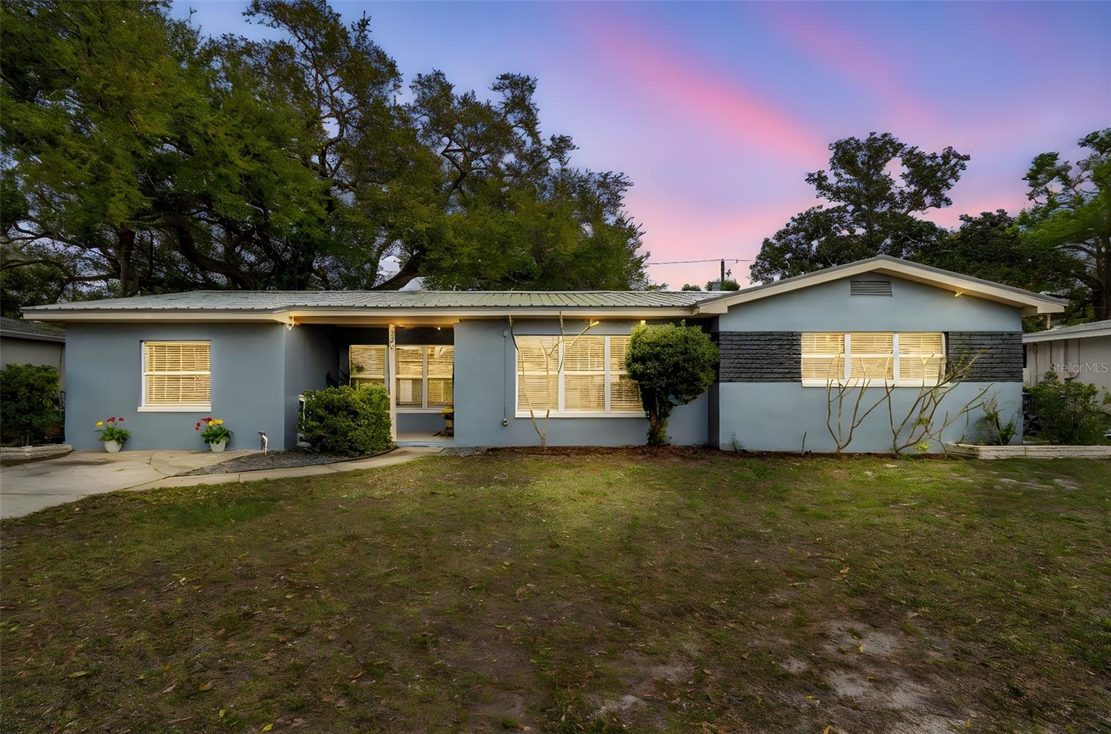 Details for 2153 75th Way N, ST PETERSBURG, FL 33710