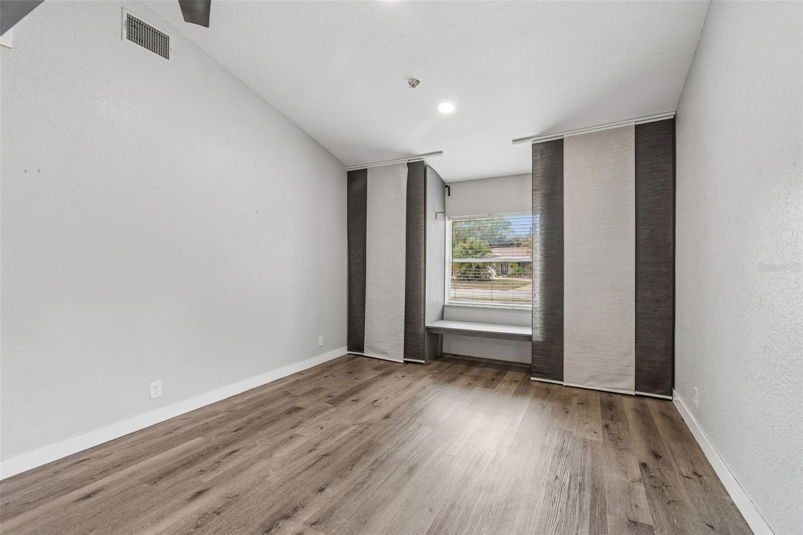 Image 34 of 82 For 2153 75th Way N