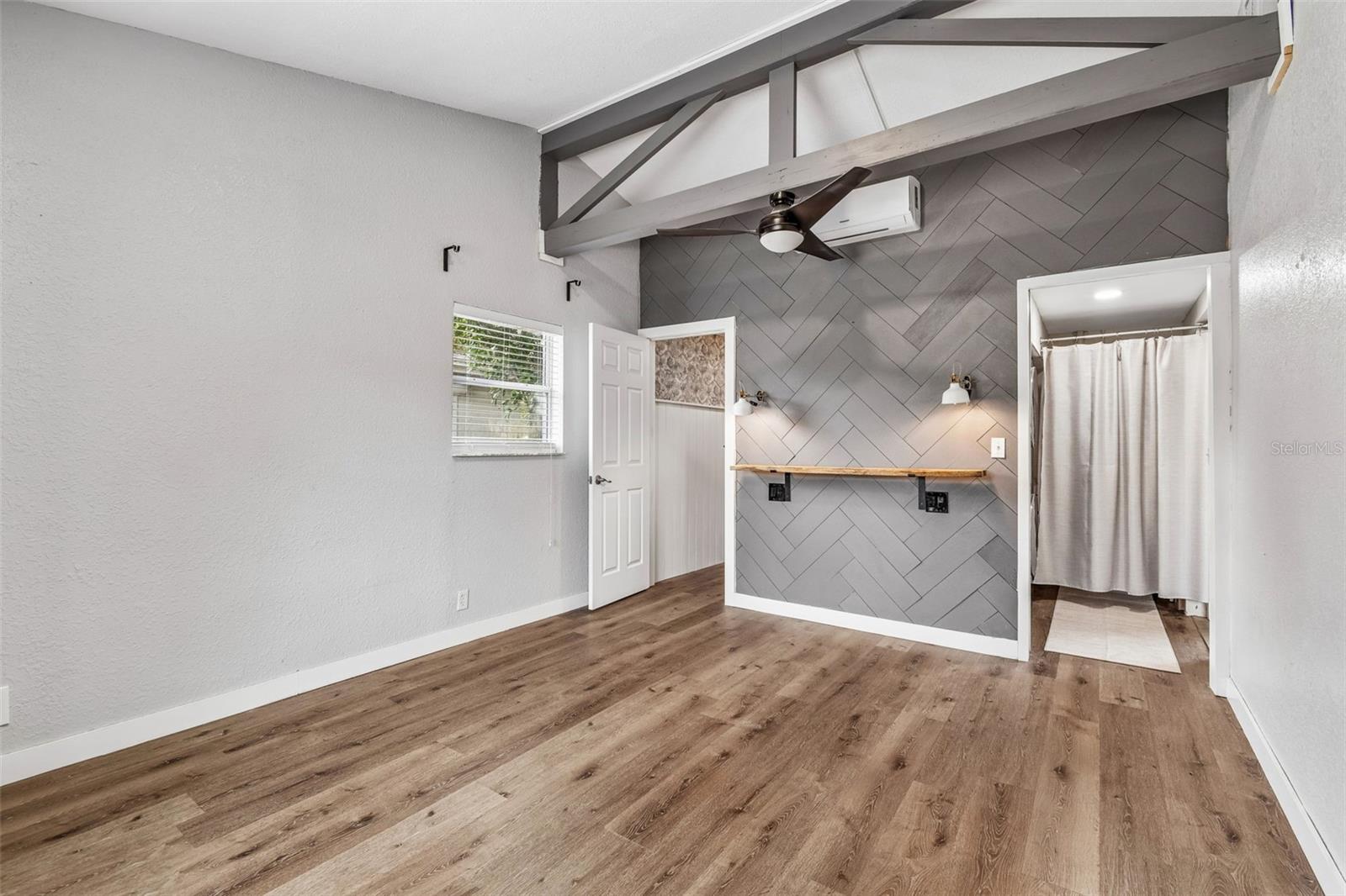 Image 36 of 82 For 2153 75th Way N