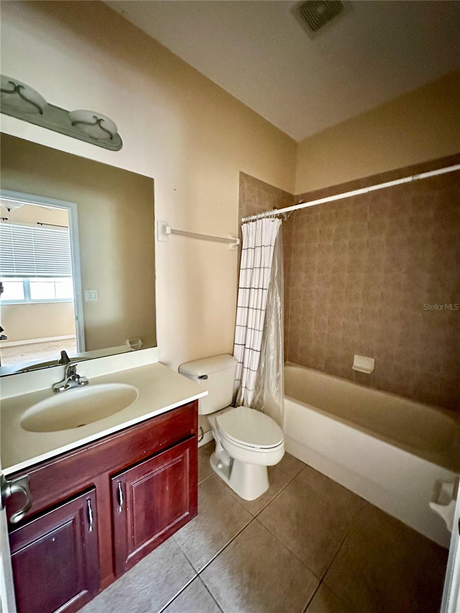 Image 12 of 17 For 14171 Stilton Street