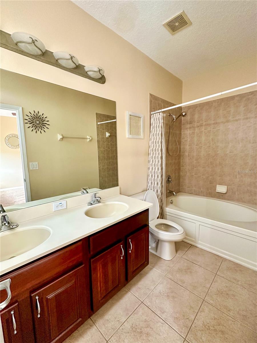 Image 8 of 17 For 14171 Stilton Street