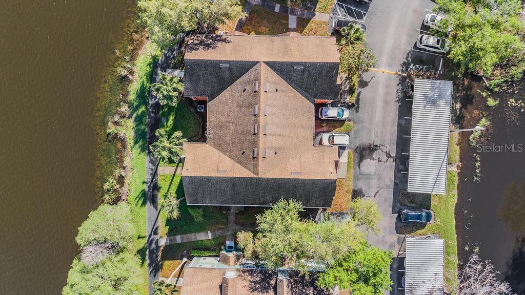 Image 8 of 39 For 9552 Lake Chase Island Way 9552