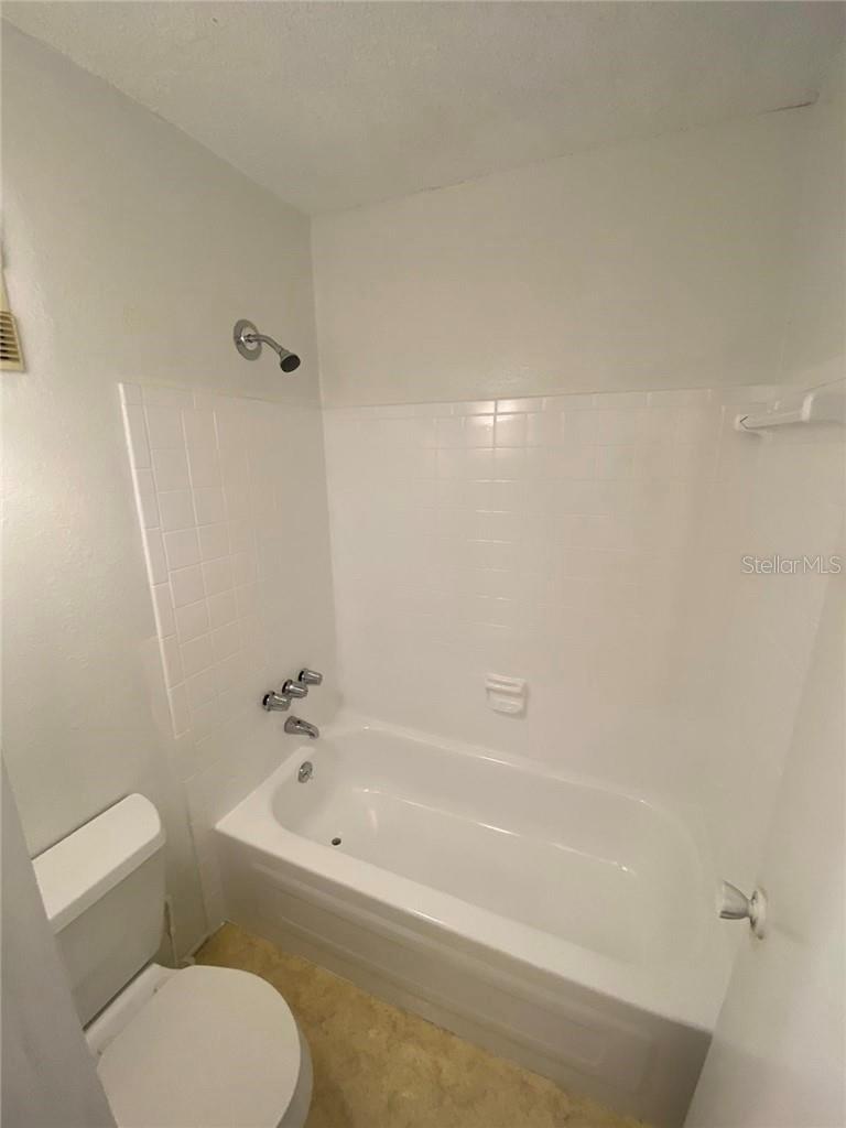 Image 7 of 8 For 7508 Presley Place 100