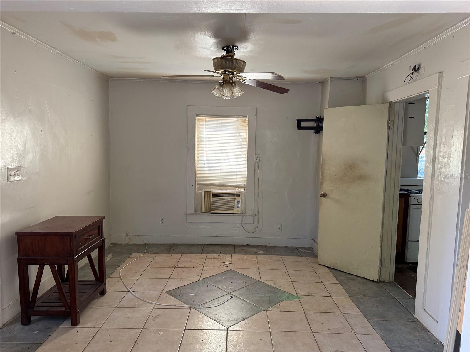 Image 5 of 13 For 2007 43rd Street S