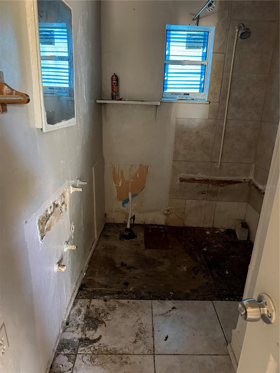 Image 7 of 13 For 2007 43rd Street S