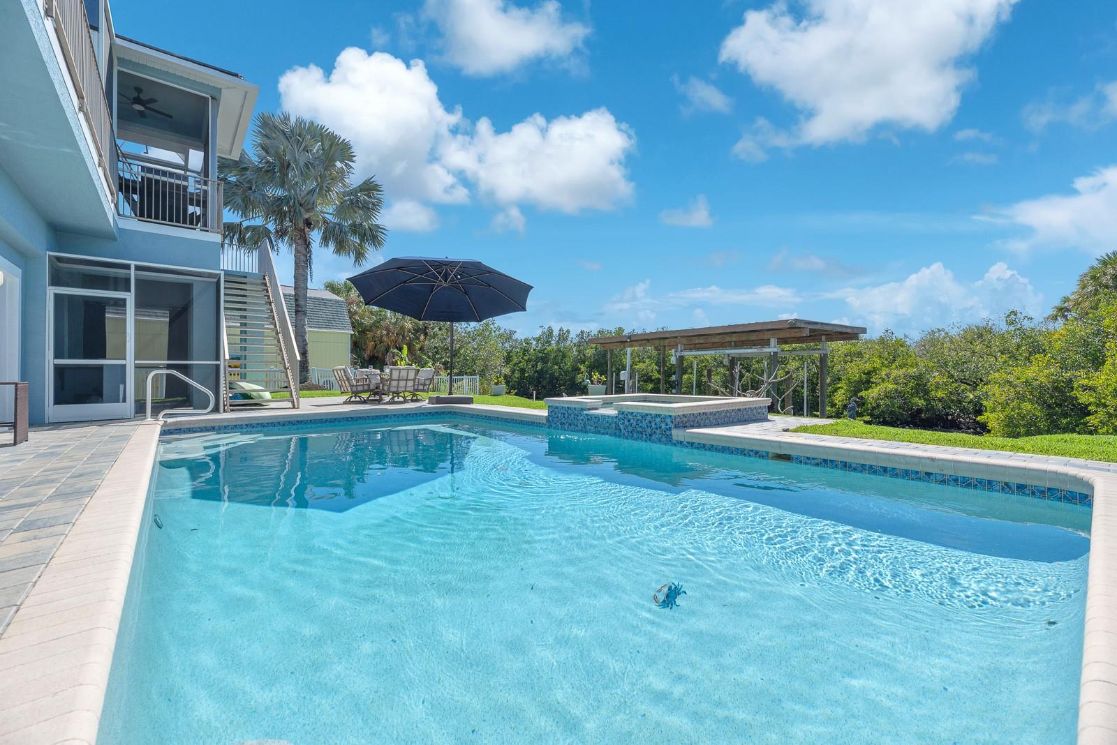 Image 24 of 93 For 9425 Oak Street