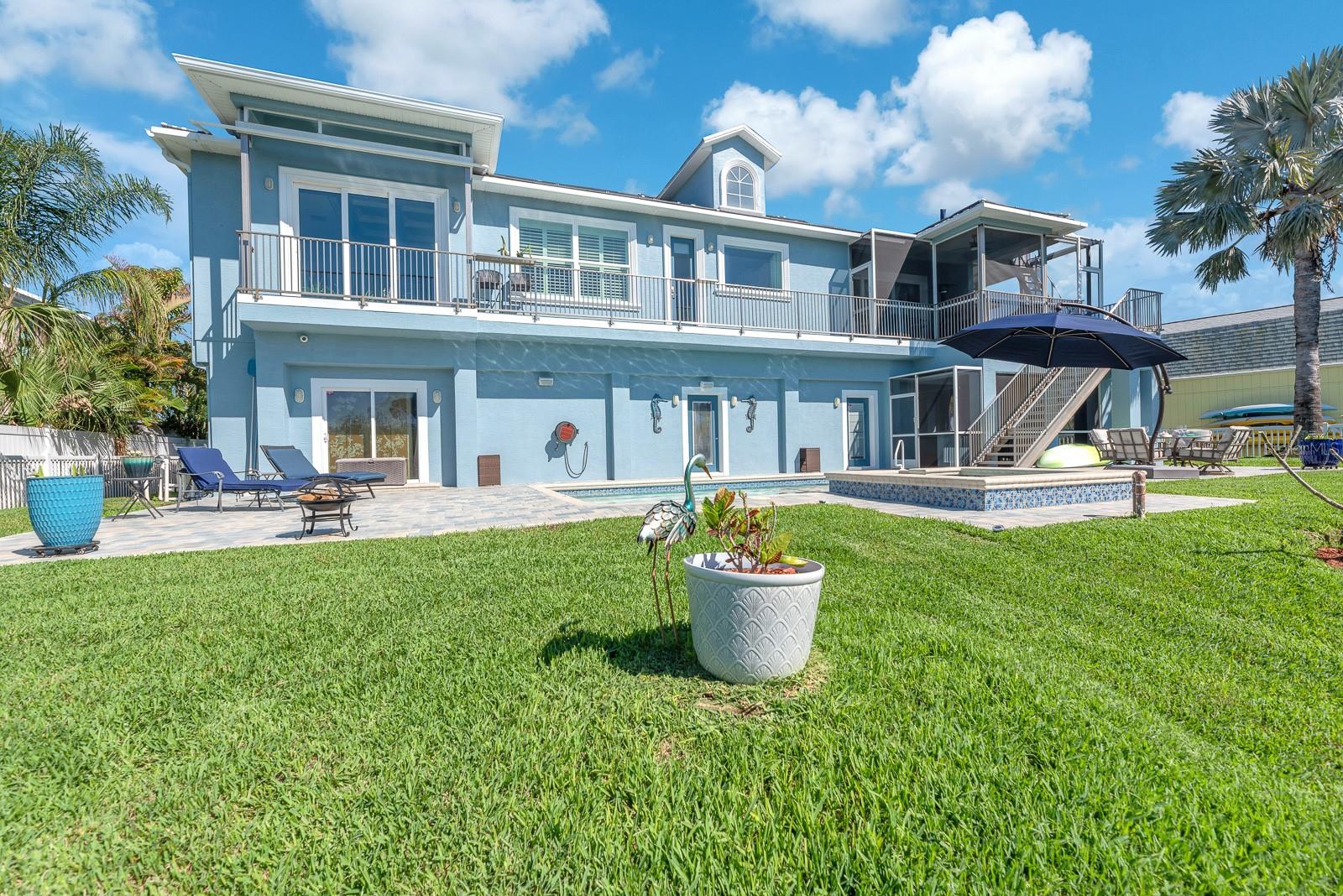 Image 25 of 93 For 9425 Oak Street