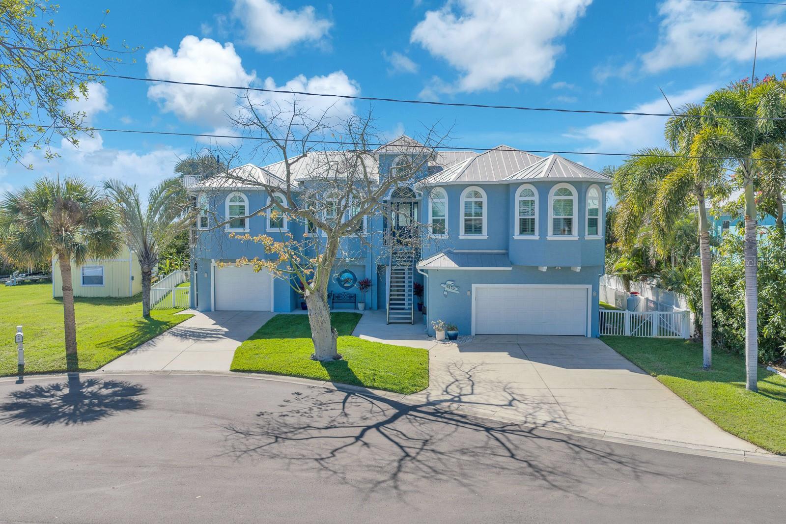 Image 37 of 93 For 9425 Oak Street