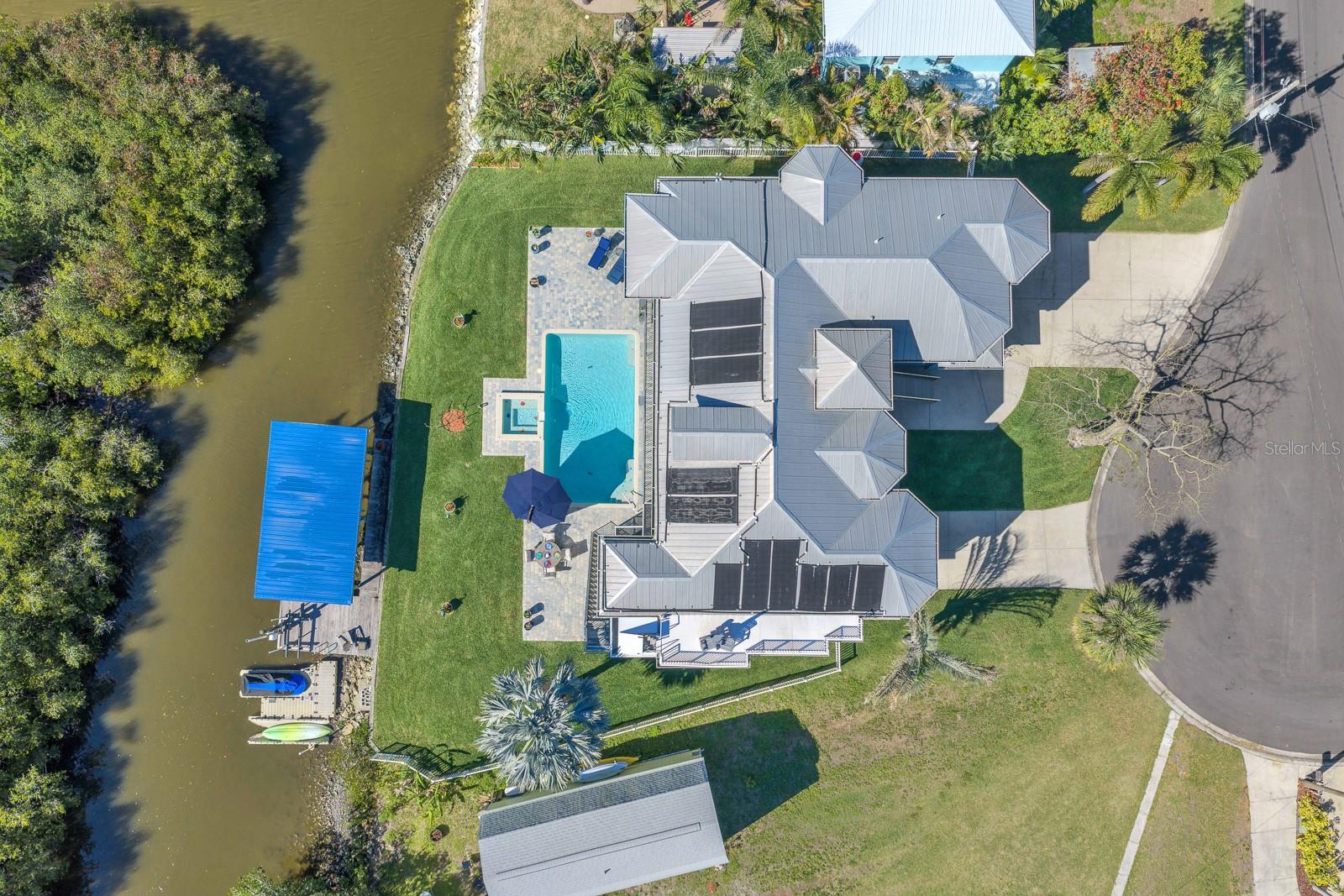 Image 43 of 93 For 9425 Oak Street