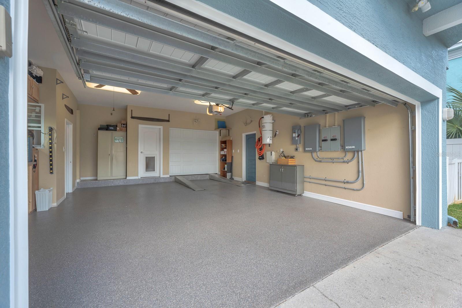 Image 50 of 93 For 9425 Oak Street