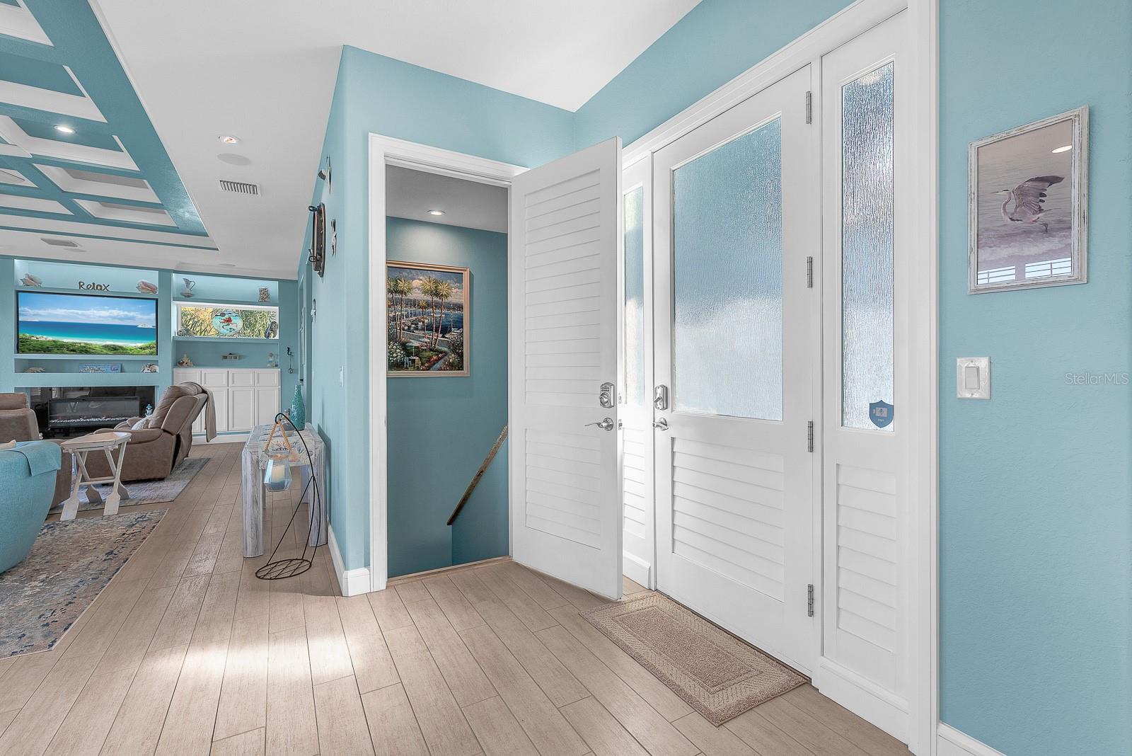 Image 53 of 93 For 9425 Oak Street