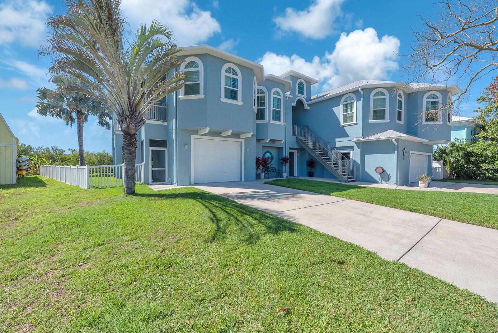 Image 7 of 93 For 9425 Oak Street