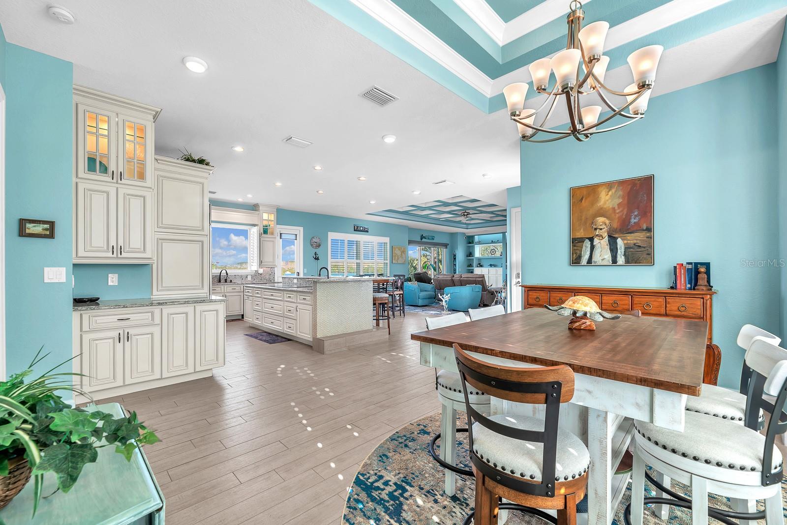 Image 70 of 93 For 9425 Oak Street