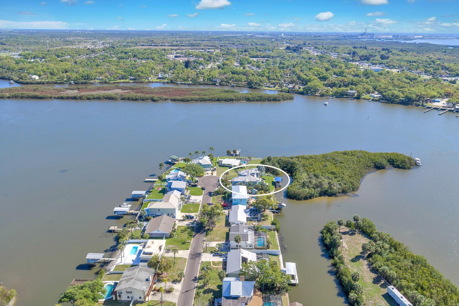 Image 91 of 93 For 9425 Oak Street