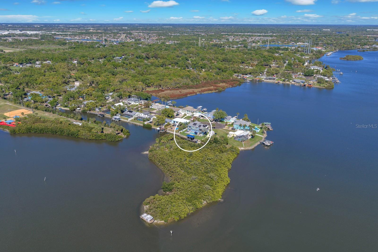 Image 93 of 93 For 9425 Oak Street