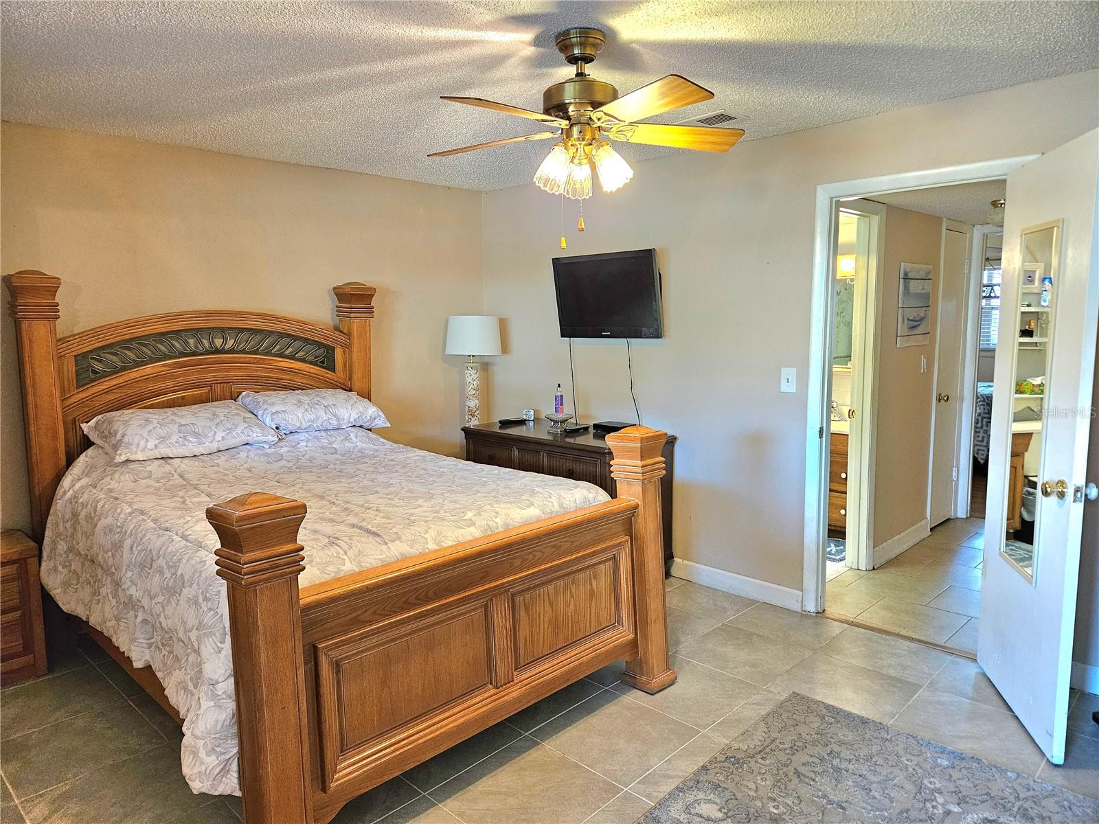 Image 15 of 18 For 10037 62nd Terrace N 9