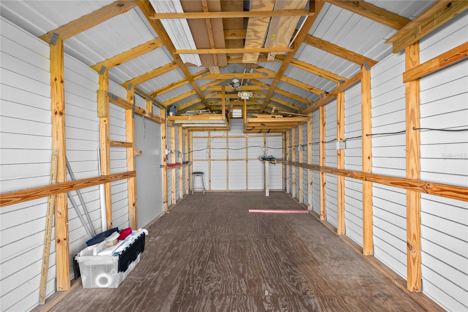 Image 28 of 66 For 36701 Grace Avenue