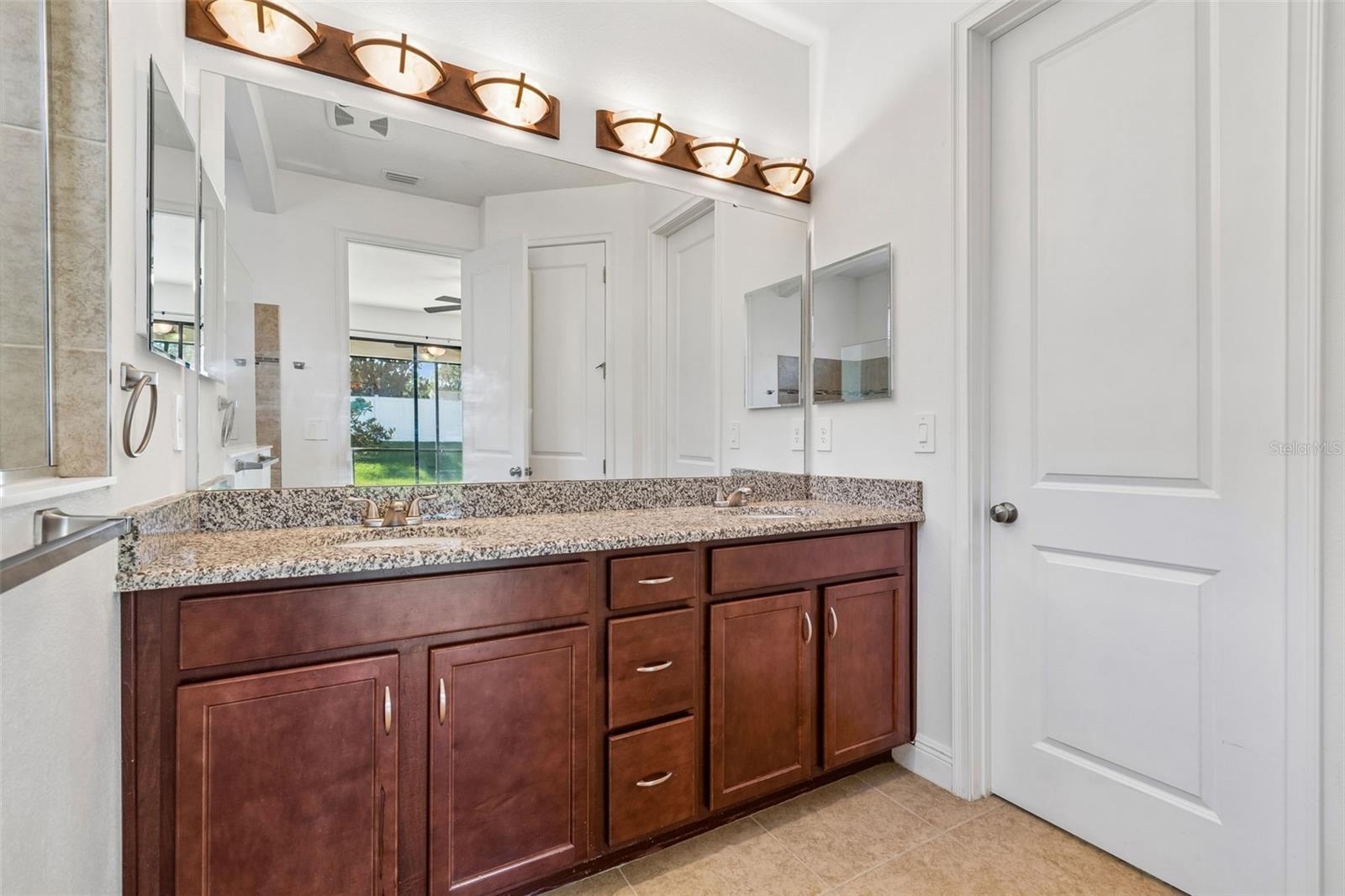 Image 19 of 71 For 1214 Florablu Drive