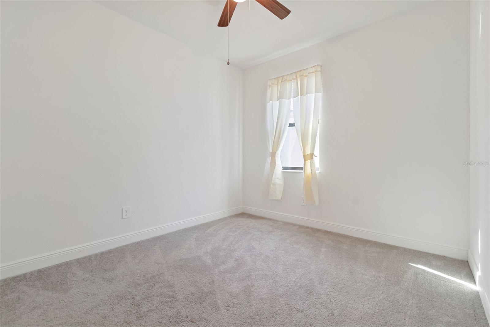 Image 43 of 71 For 1214 Florablu Drive