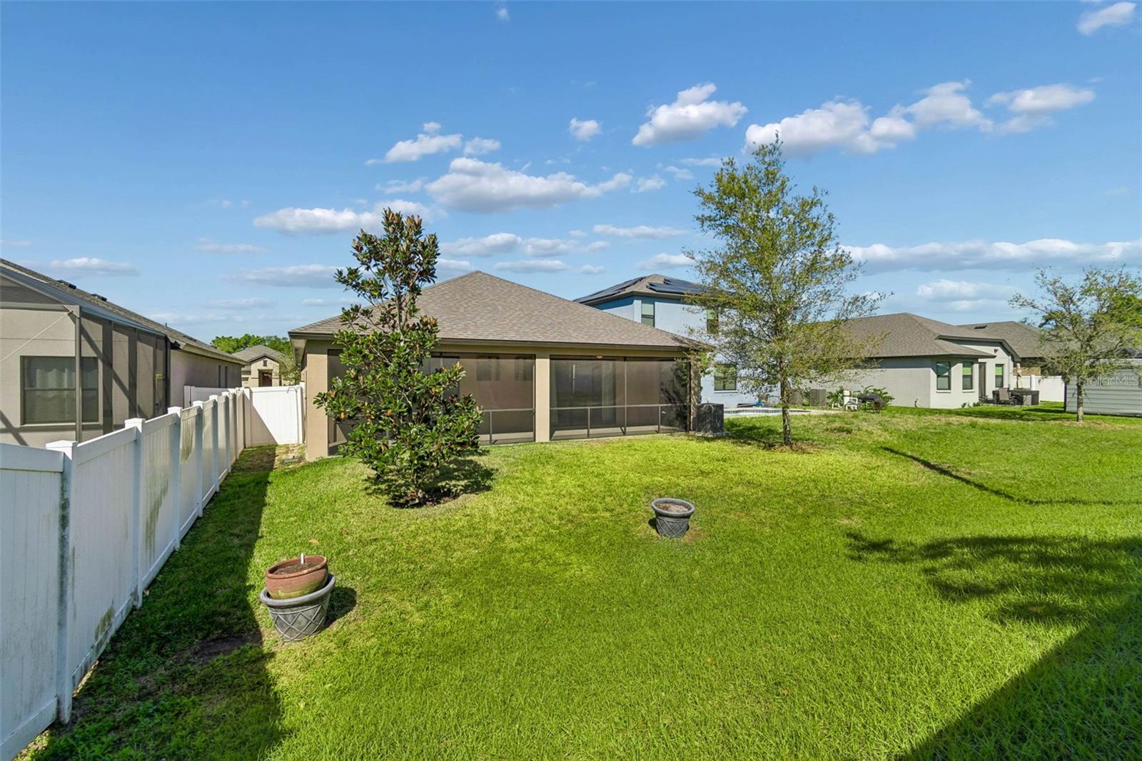 Image 53 of 71 For 1214 Florablu Drive