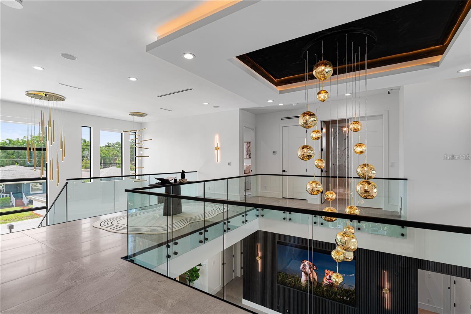 Image 3 of 15 For 114 Davis Boulevard