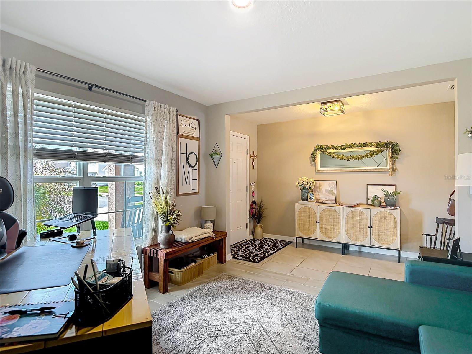 Image 10 of 86 For 38287 Sonnet Landing Avenue