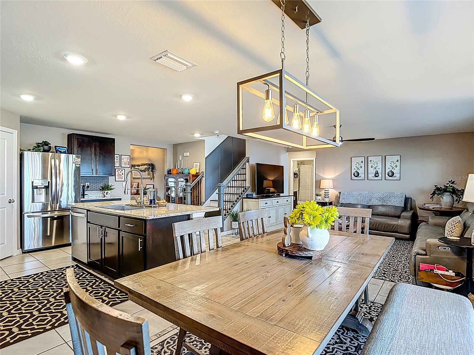 Image 21 of 86 For 38287 Sonnet Landing Avenue