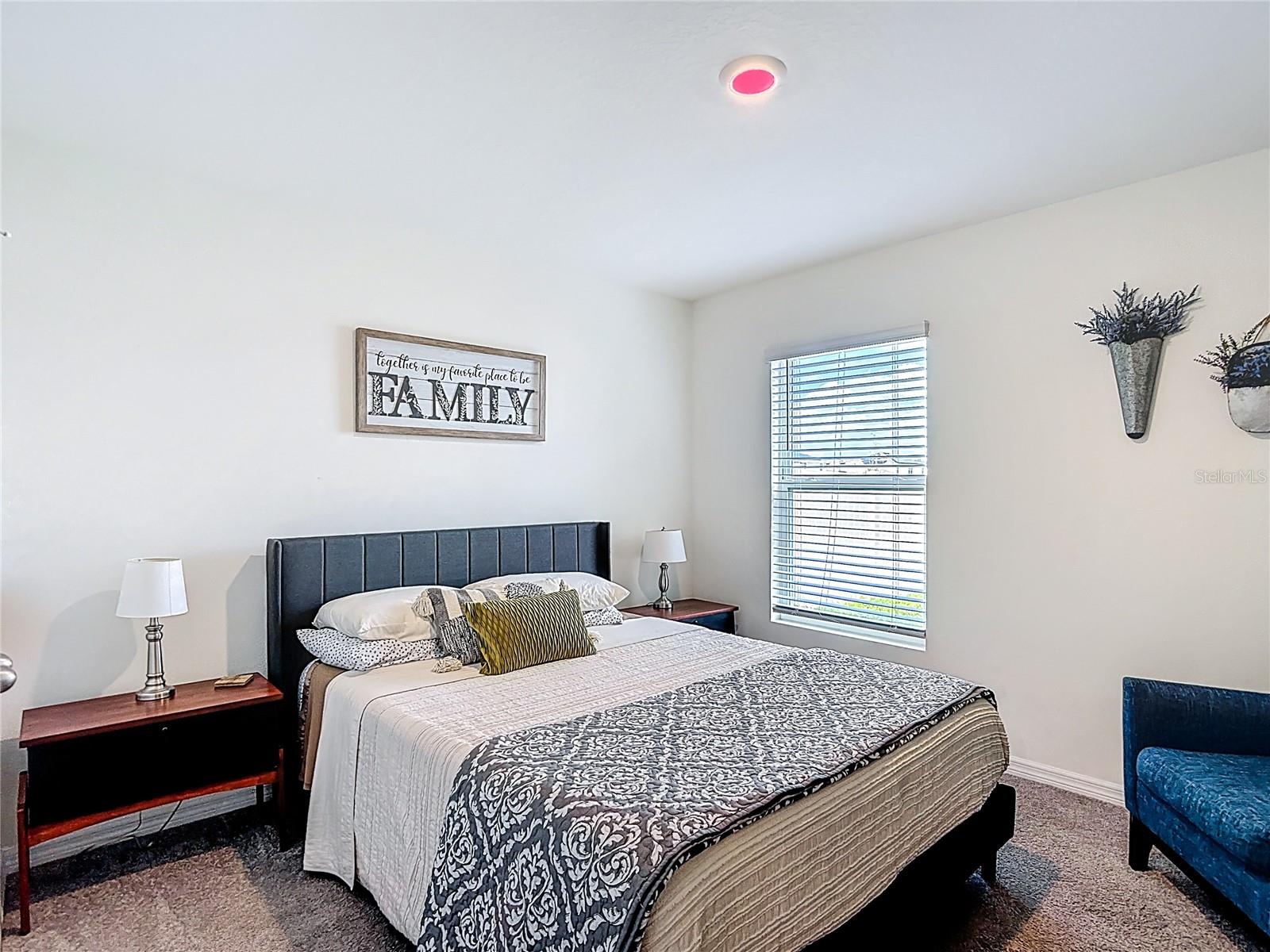 Image 29 of 86 For 38287 Sonnet Landing Avenue