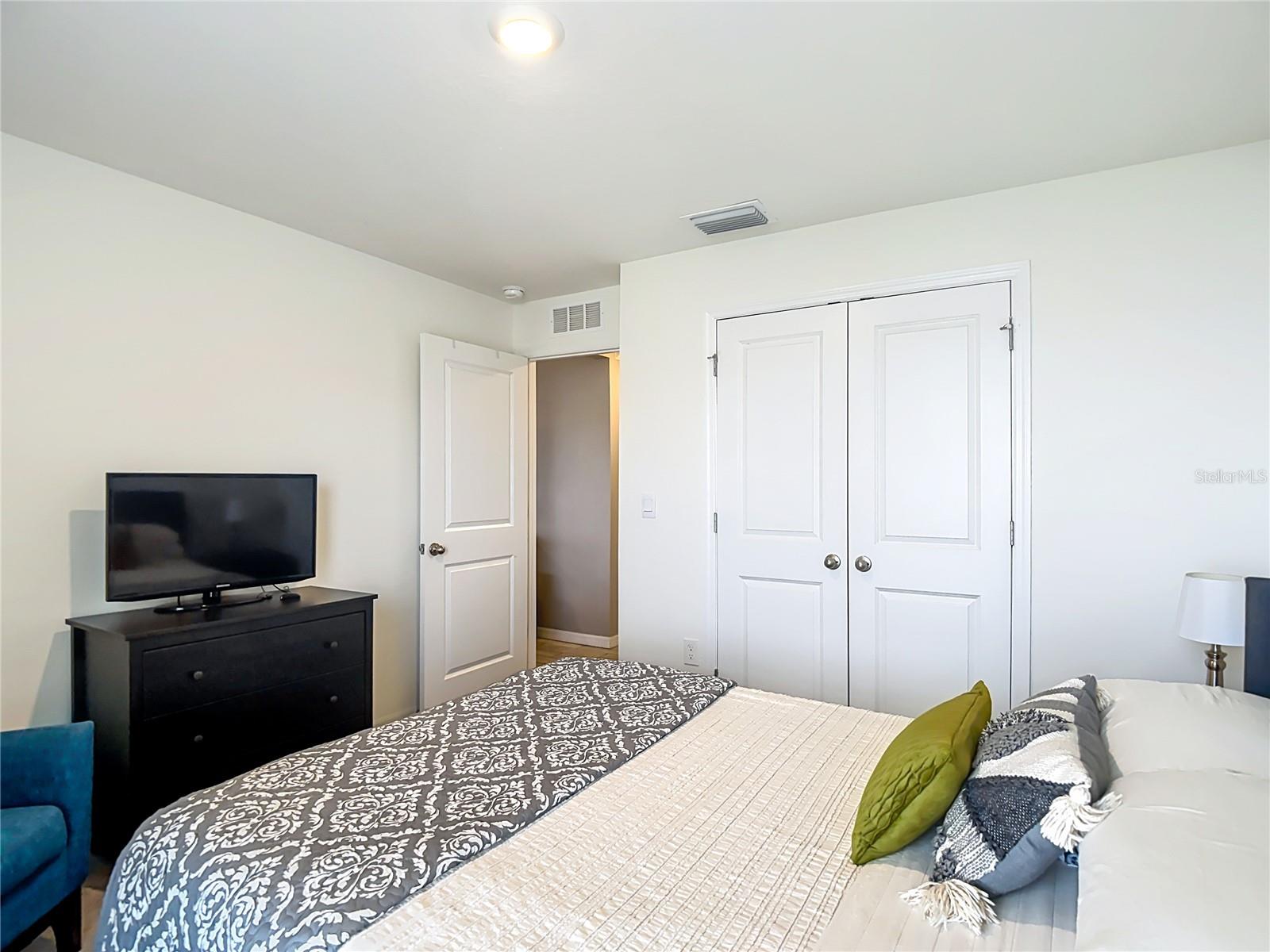 Image 31 of 86 For 38287 Sonnet Landing Avenue