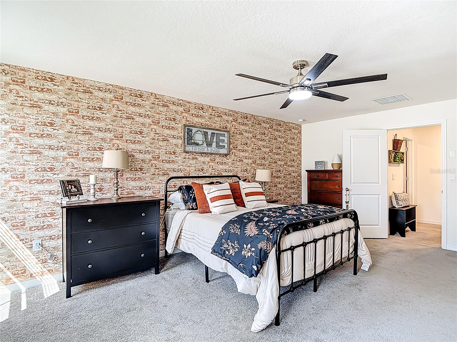 Image 45 of 86 For 38287 Sonnet Landing Avenue