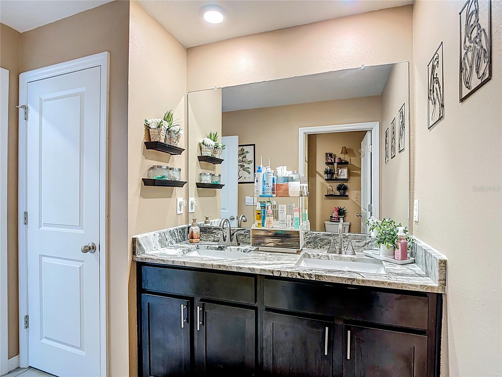 Image 59 of 86 For 38287 Sonnet Landing Avenue