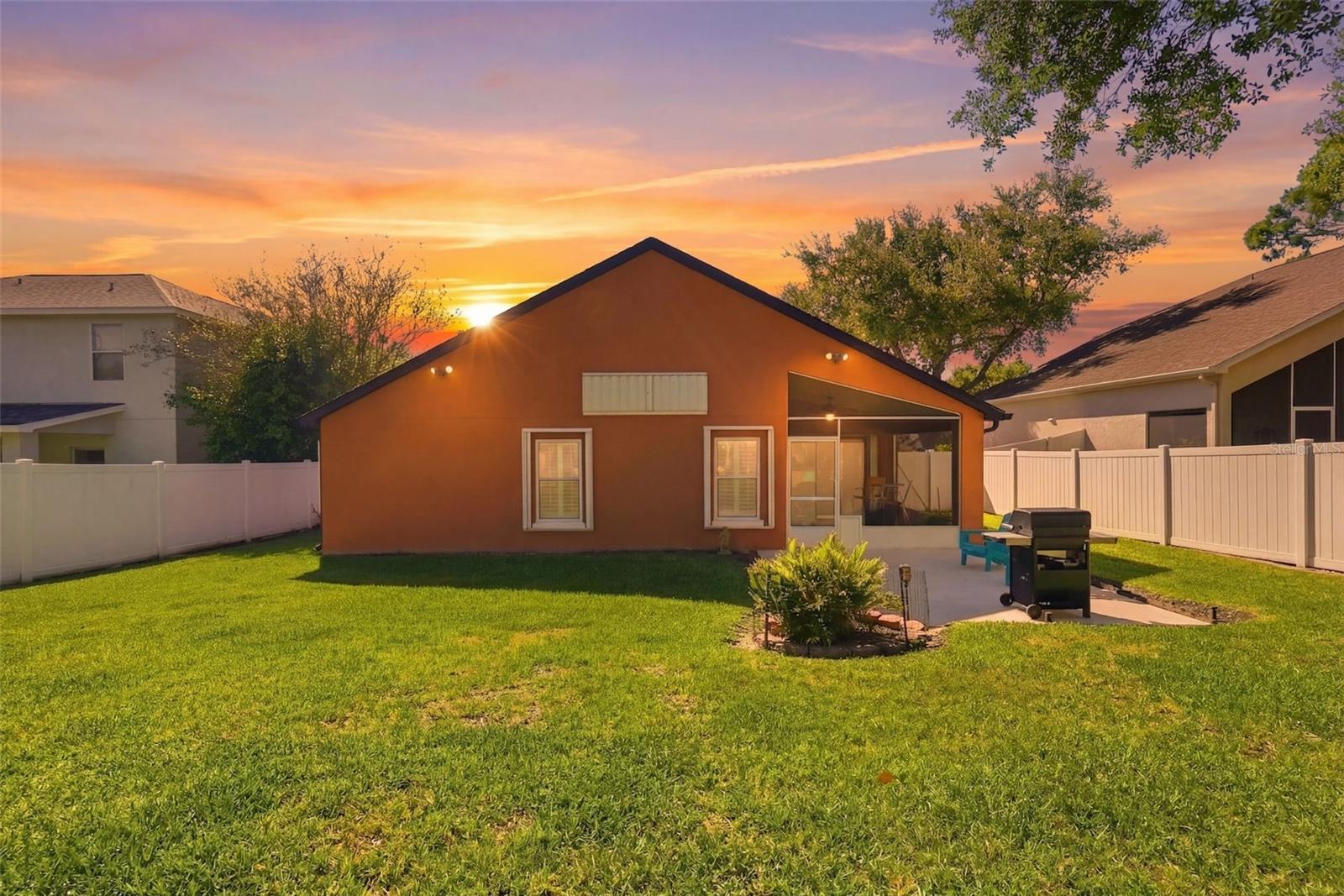 Image 25 of 31 For 1240 Bluffs Circle