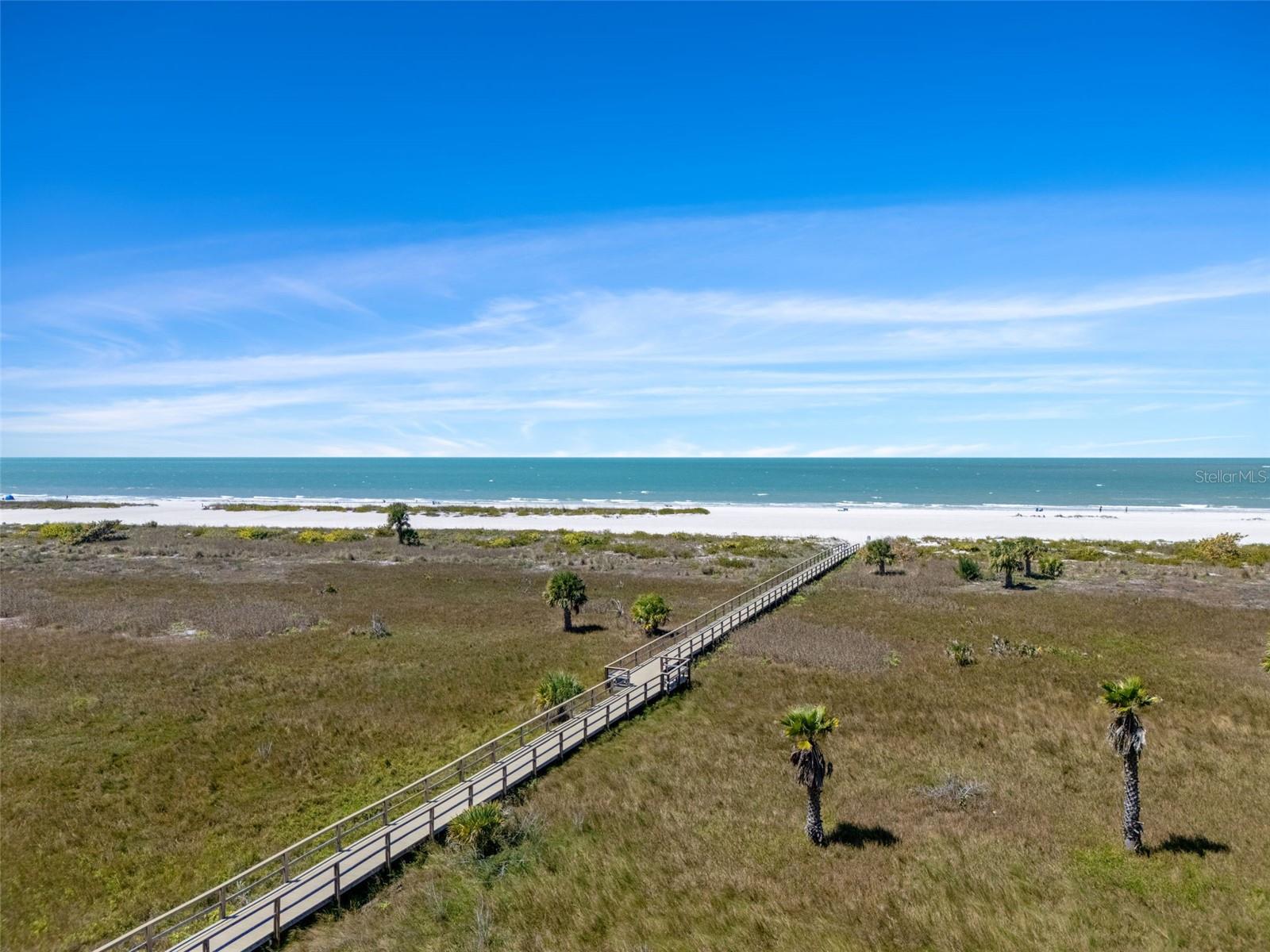 Image 4 of 56 For 1230 Gulf Boulevard 303