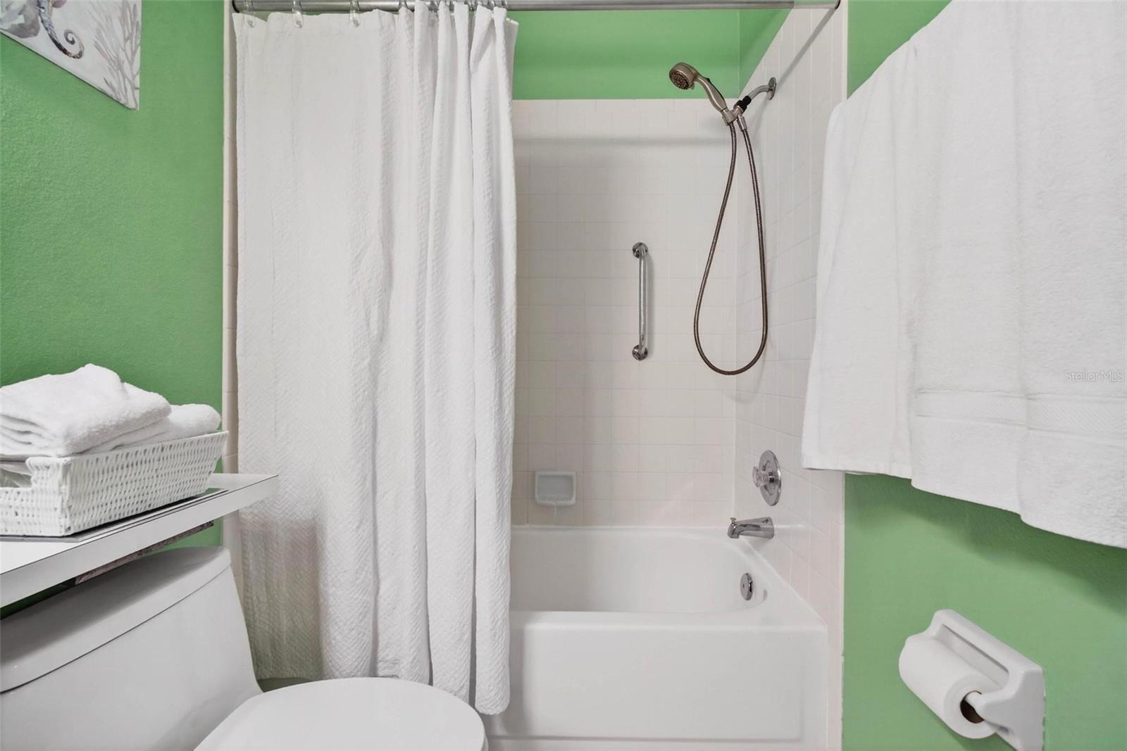 Image 14 of 28 For 4535 Park Lake Terrace S