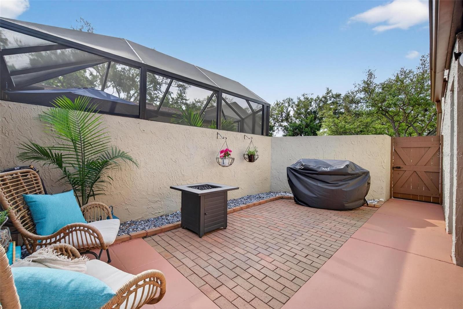 Image 20 of 28 For 4535 Park Lake Terrace S