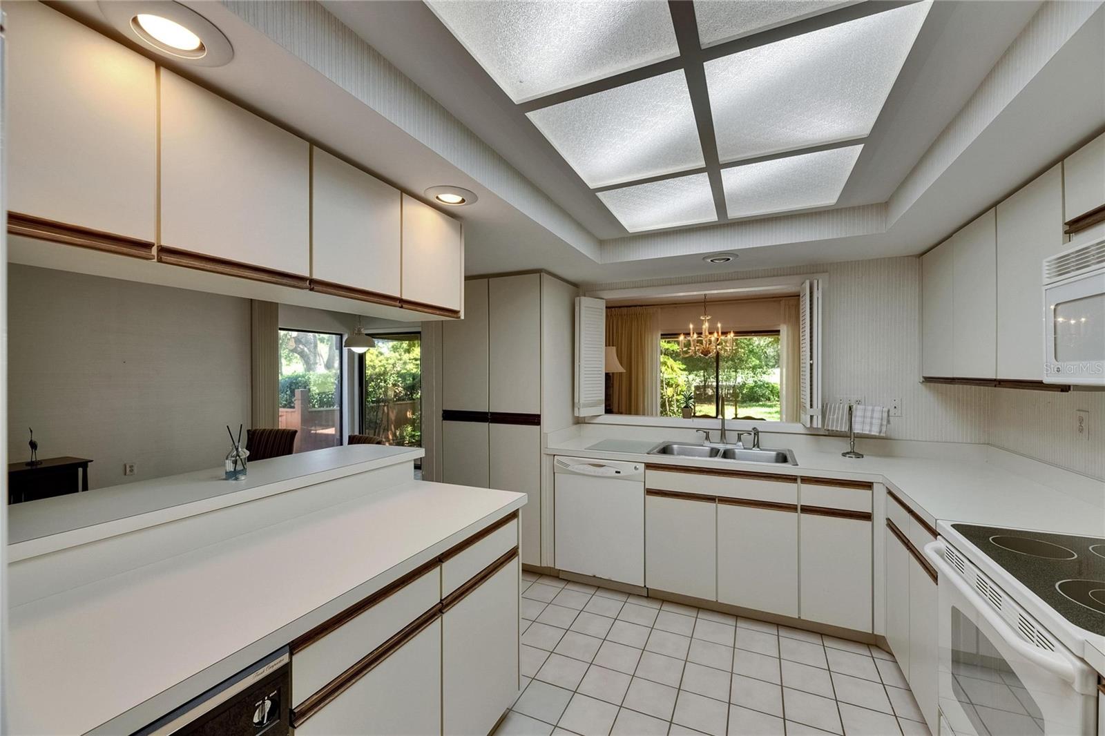 Image 27 of 57 For 29903 Baywood Lane