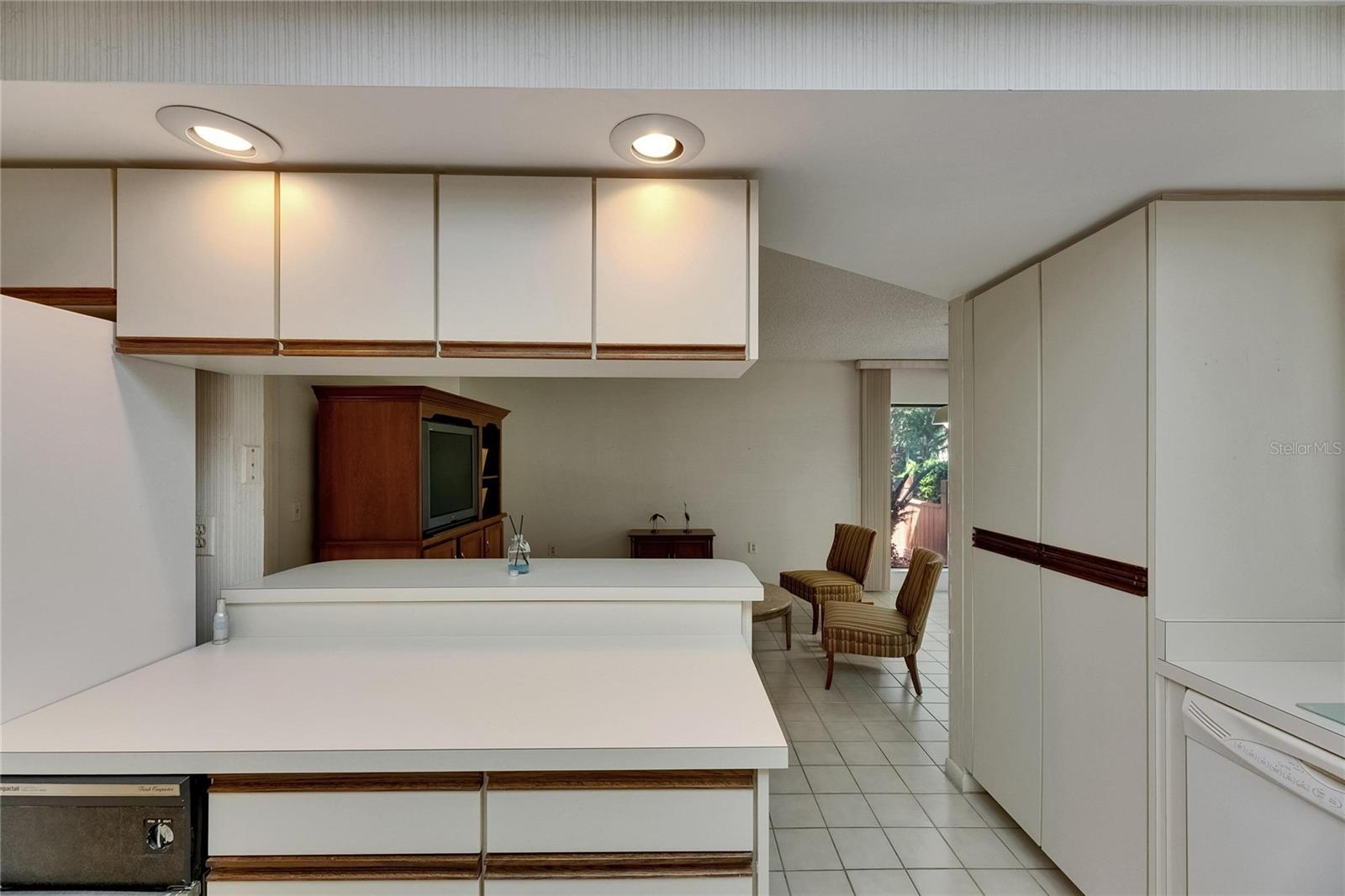 Image 28 of 57 For 29903 Baywood Lane