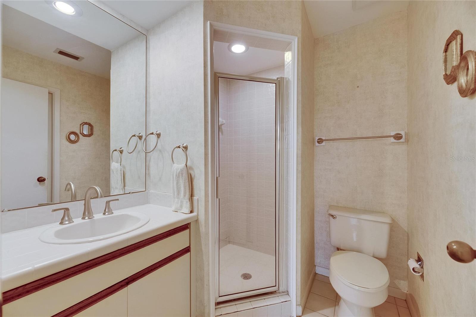 Image 40 of 57 For 29903 Baywood Lane